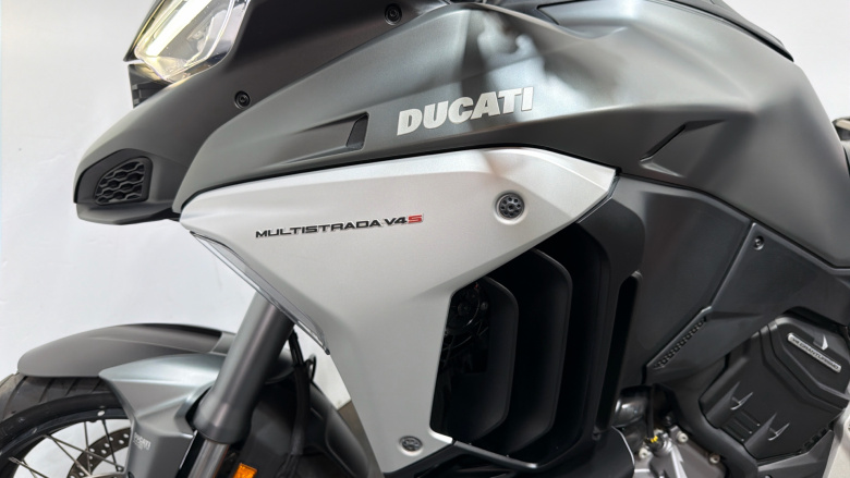 Ducati Multistrada V4 S Grey Essential (20MY)